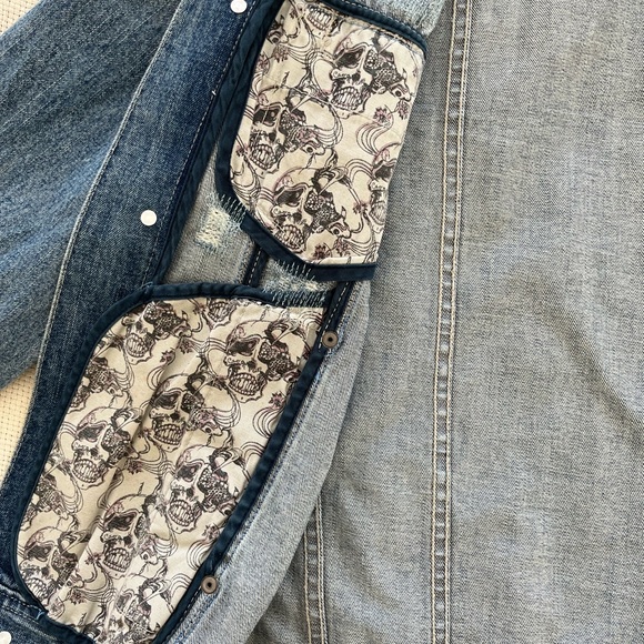 Wayne Cooper Distressed Denim Jacket Unisex Size M - Picture 5 of 6